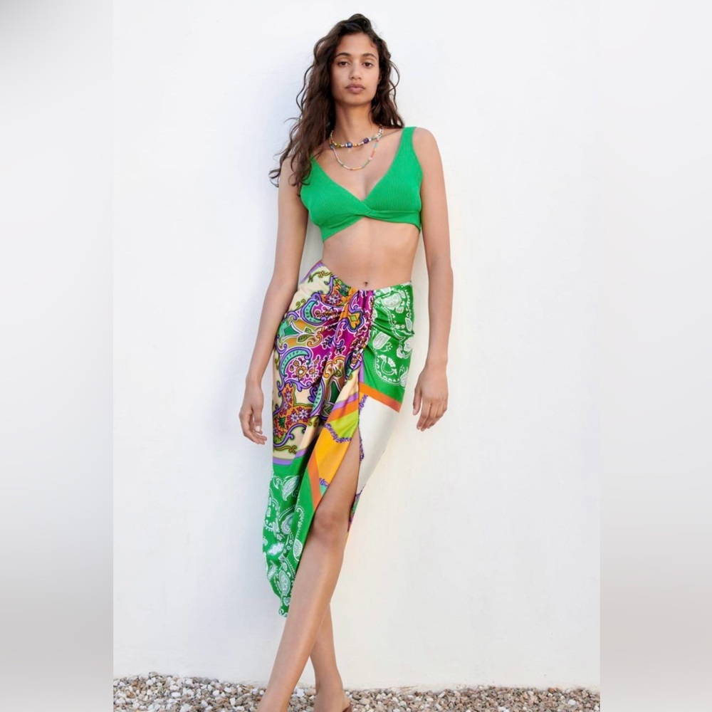 Zara Printed Skirt With Knot